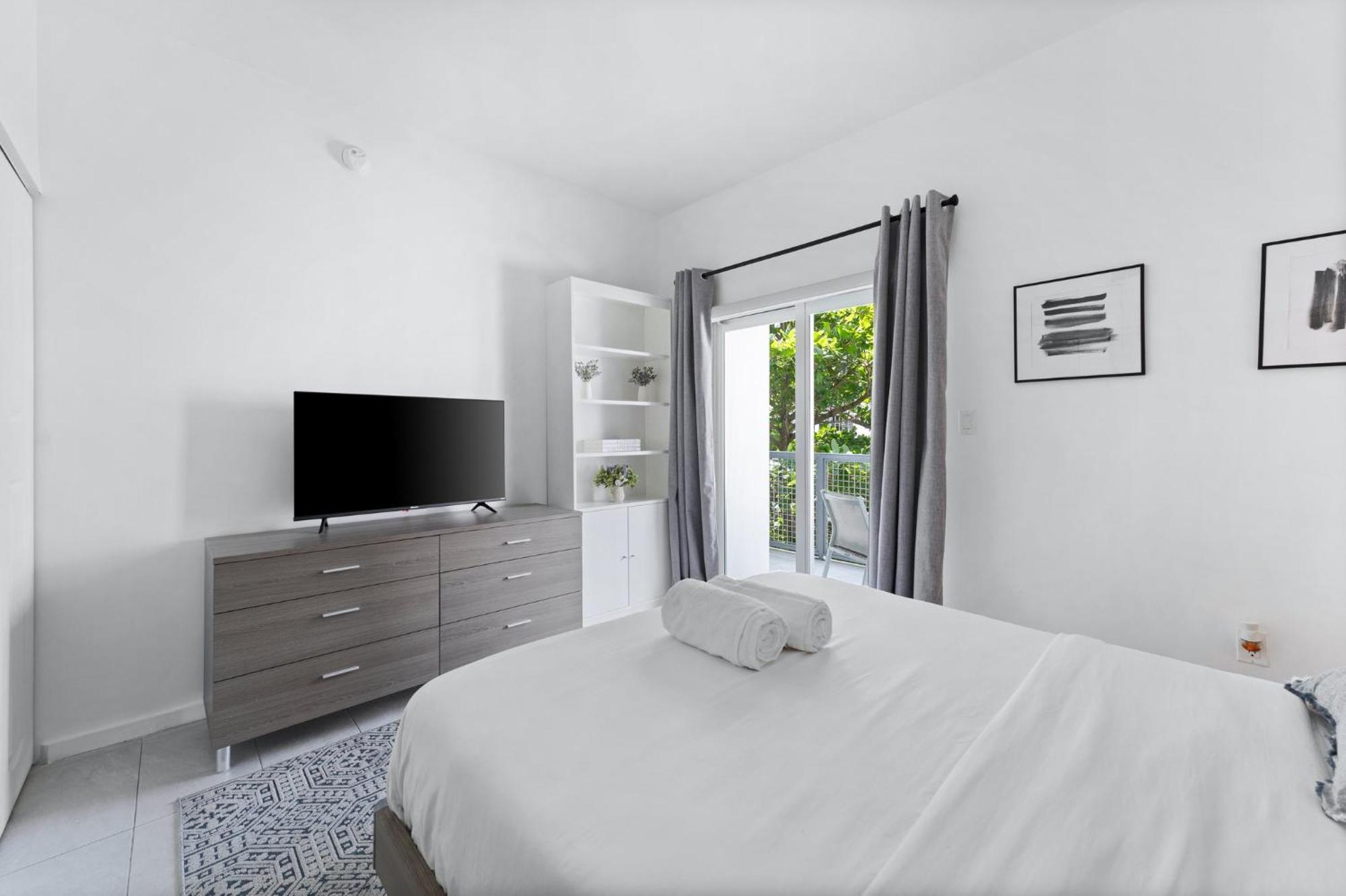 Modern Apartment In Edgewater Miami Værelse billede