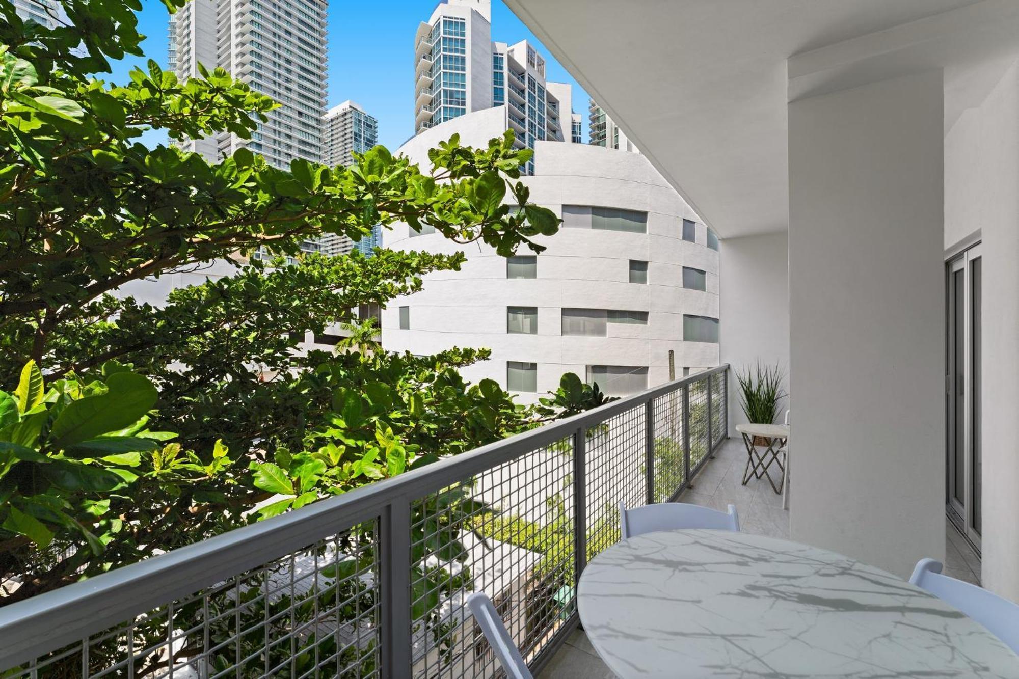 Modern Apartment In Edgewater Miami Værelse billede