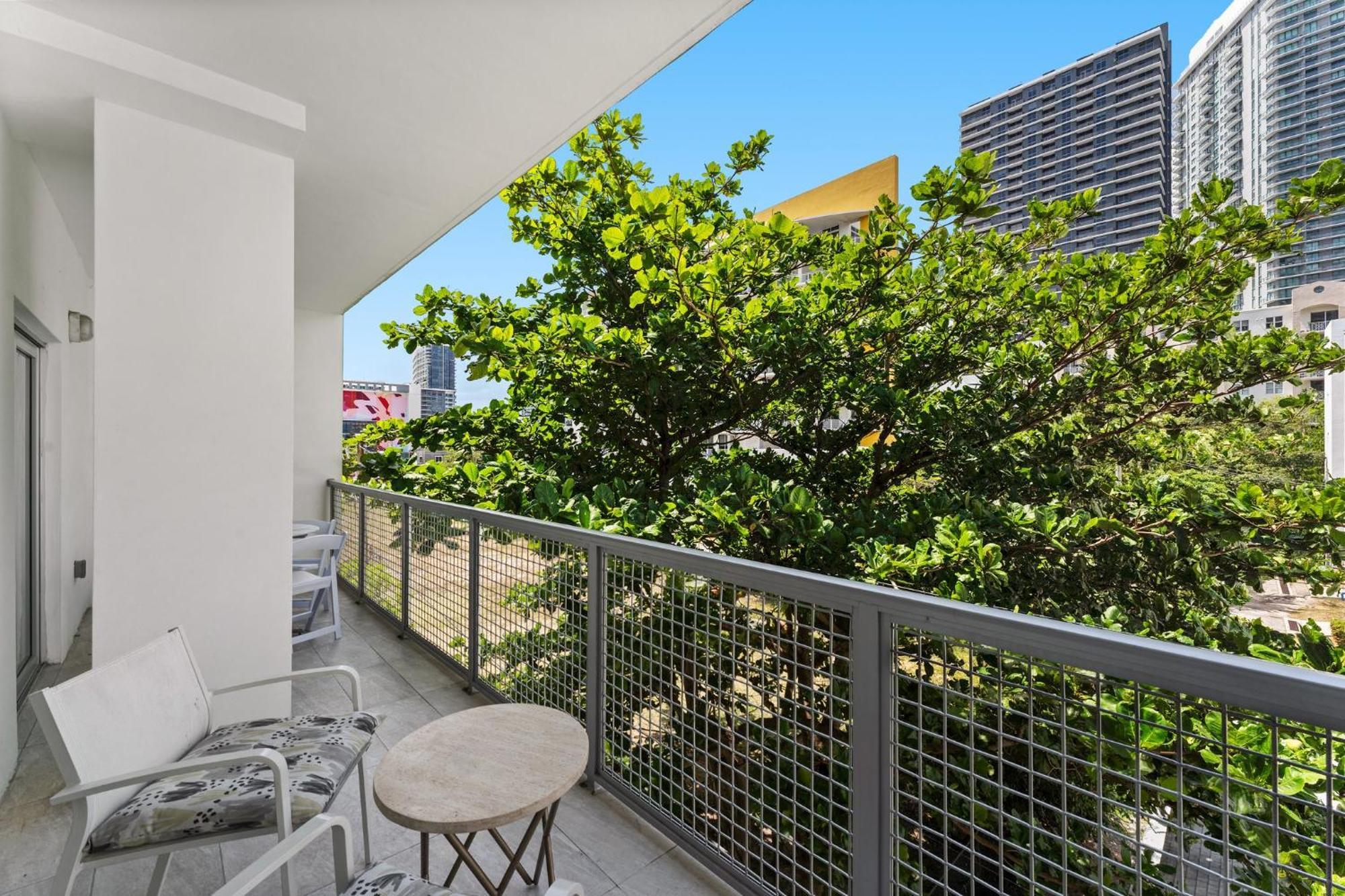 Modern Apartment In Edgewater Miami Værelse billede